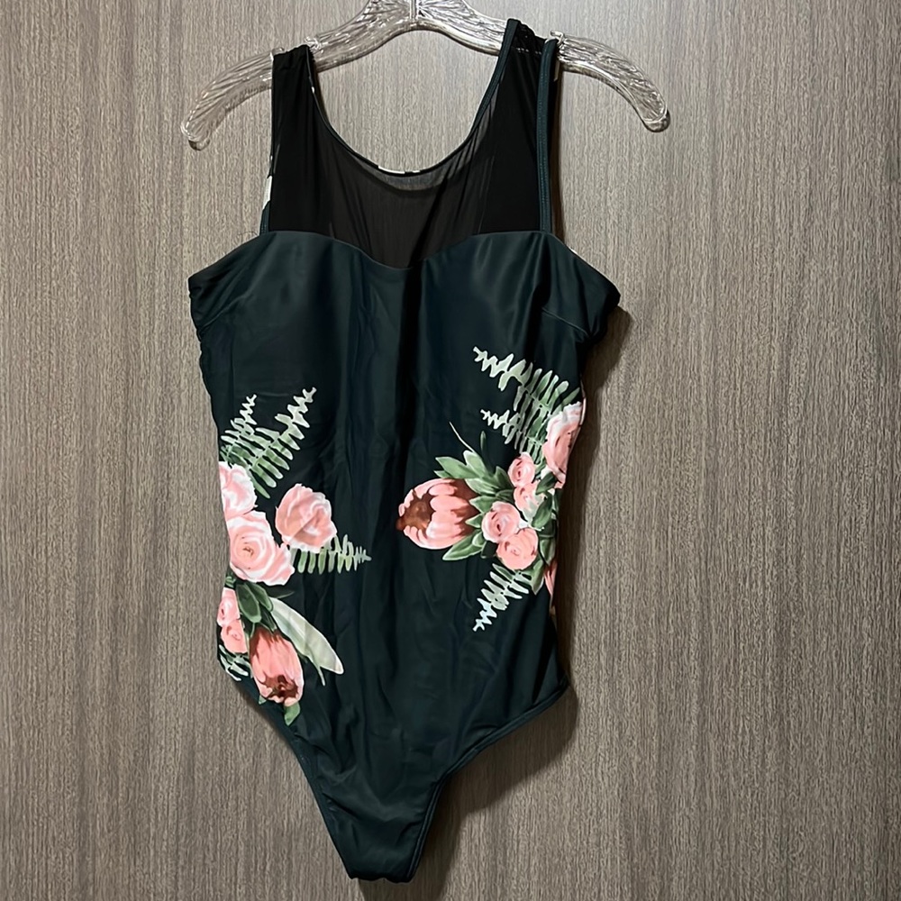 One piece swimsuit